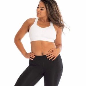 Handful Y-back Sports Bra in Emerald Green